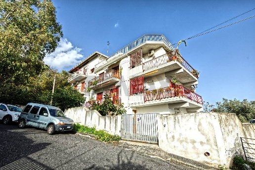 appartamento in vendita a Sant'Agata li Battiati