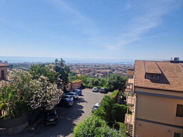 appartamento in vendita a Sant'Agata li Battiati