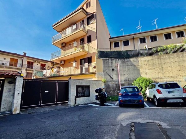 appartamento in vendita a Sant'Agata li Battiati