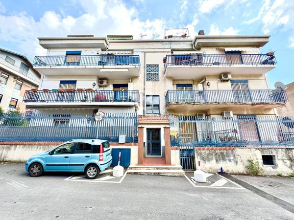 appartamento in vendita a Sant'Agata li Battiati