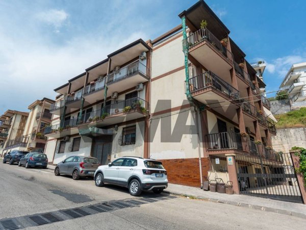 appartamento in vendita a Sant'Agata li Battiati