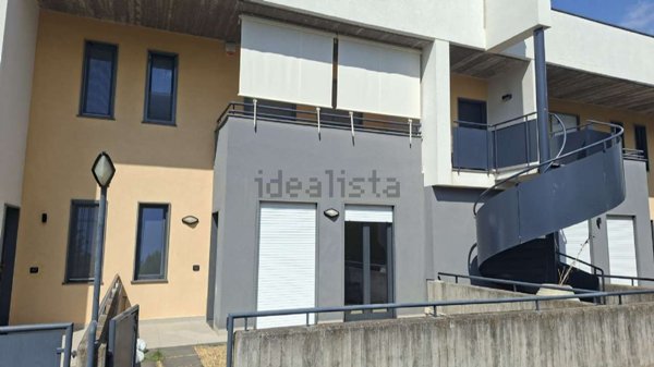 appartamento in vendita a Sant'Agata li Battiati