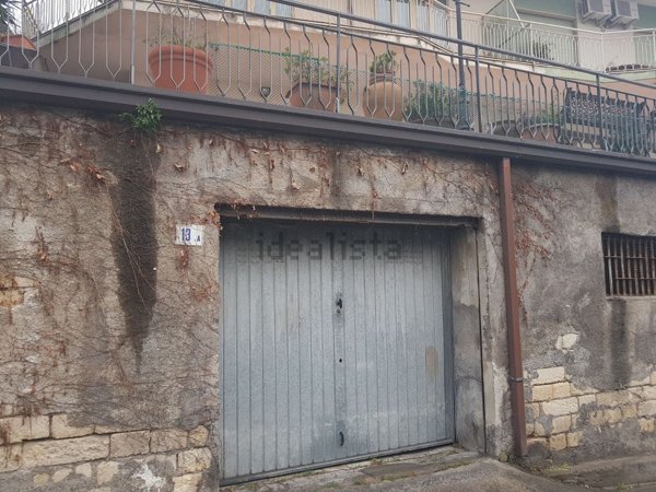box auto in vendita a Sant'Agata li Battiati