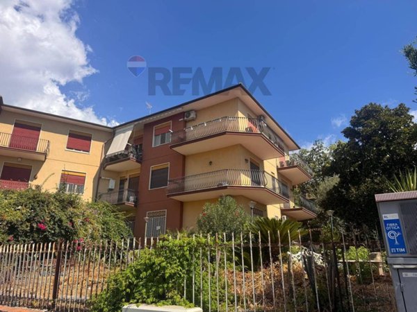 appartamento in vendita a Sant'Agata li Battiati