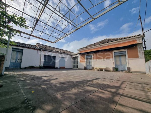 casa indipendente in vendita a Sant'Alfio