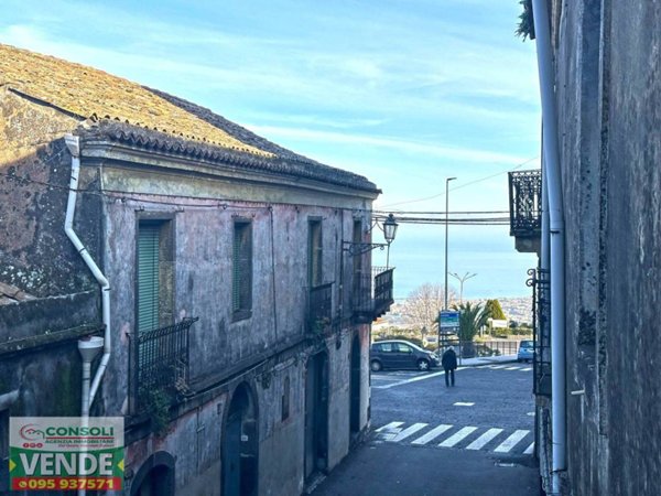 casa indipendente in vendita a Sant'Alfio