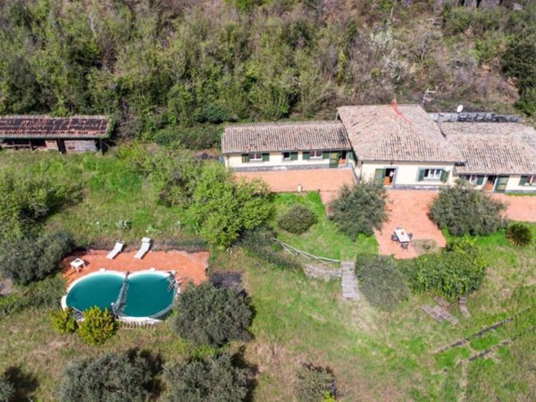 casa indipendente in vendita a Sant'Alfio