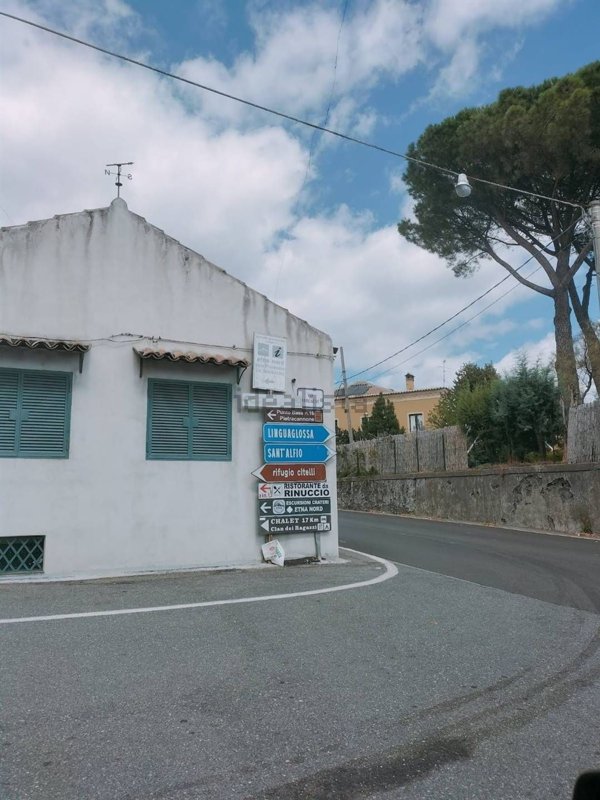 casa semindipendente in vendita a Sant'Alfio