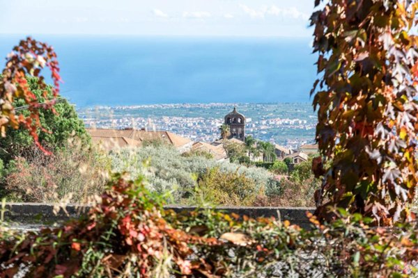 casa indipendente in vendita a Sant'Alfio