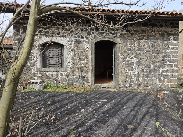 quadrivano in vendita a Sant'Alfio