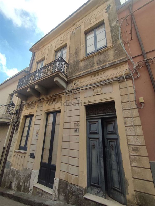 casa indipendente in vendita a Sant'Alfio