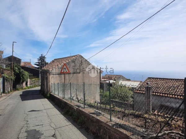 appartamento in vendita a Sant'Alfio