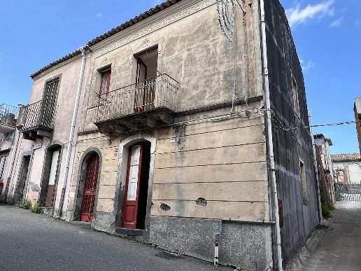 casa indipendente in vendita a Sant'Alfio
