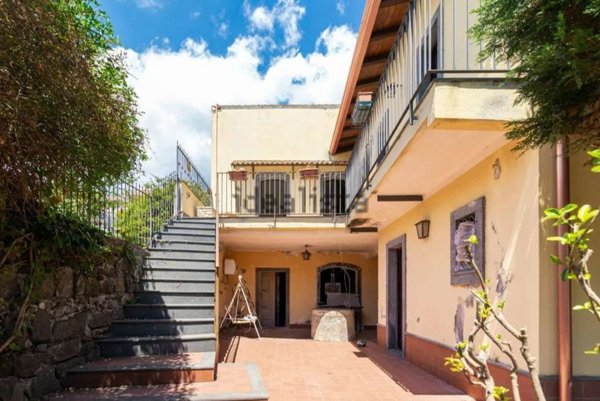 casale in vendita a Sant'Alfio