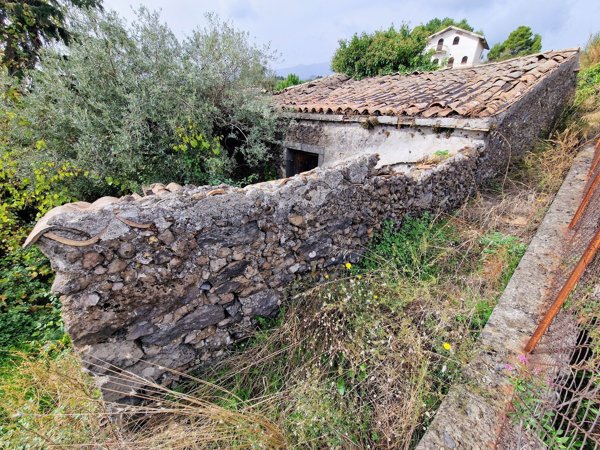 terreno in vendita a Sant'Alfio