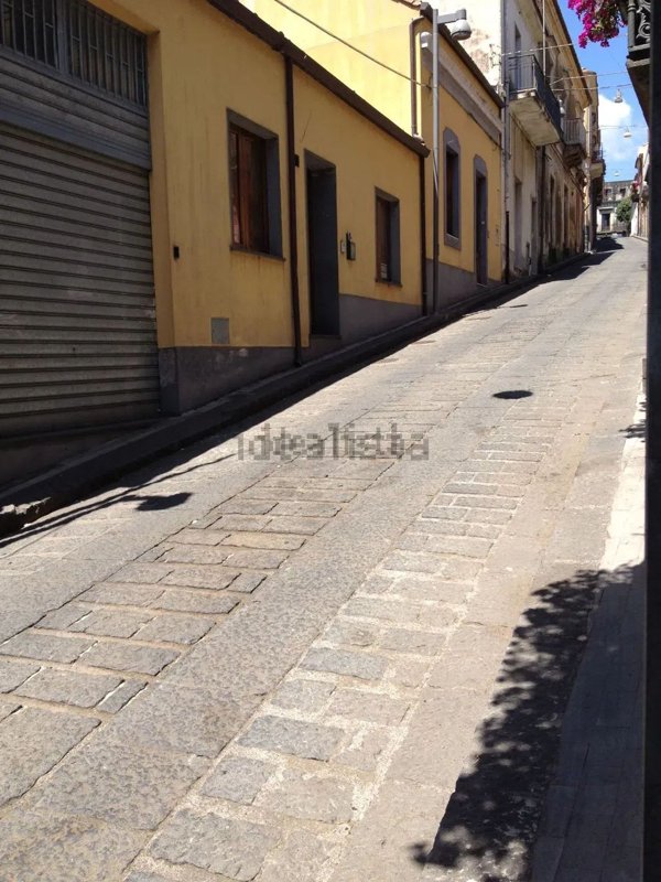 casa indipendente in vendita a Sant'Alfio