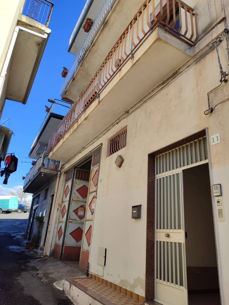 appartamento in vendita a Santa Maria di Licodia