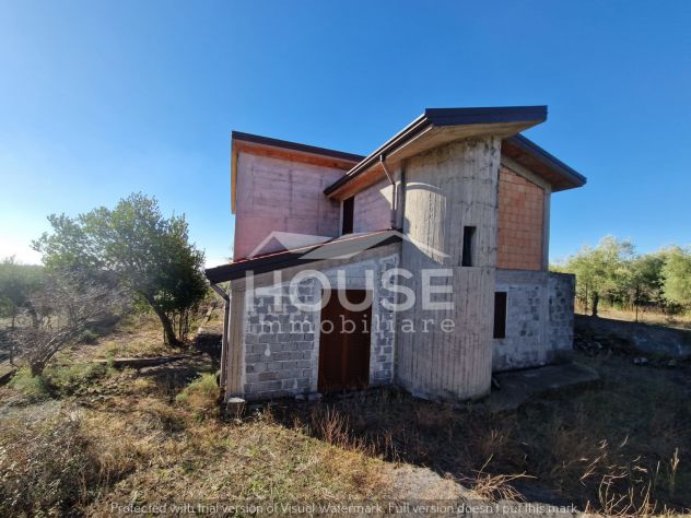 casa indipendente in vendita a Santa Maria di Licodia