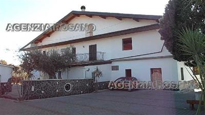 appartamento in vendita a Santa Maria di Licodia