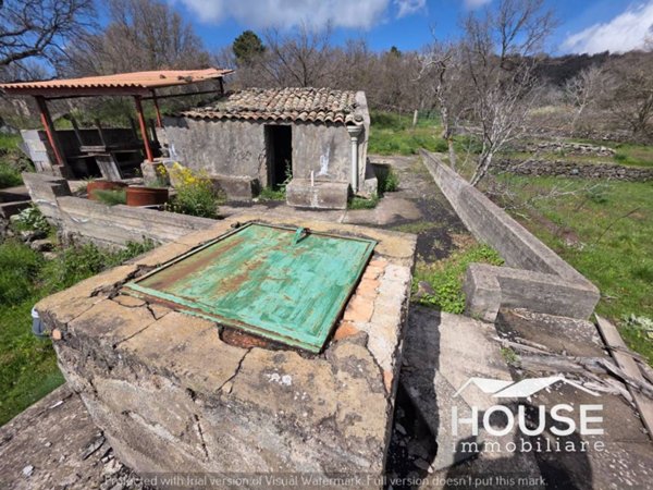 terreno agricolo in vendita a Santa Maria di Licodia