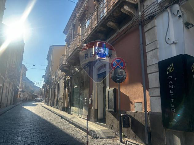 locale commerciale in vendita a Santa Maria di Licodia