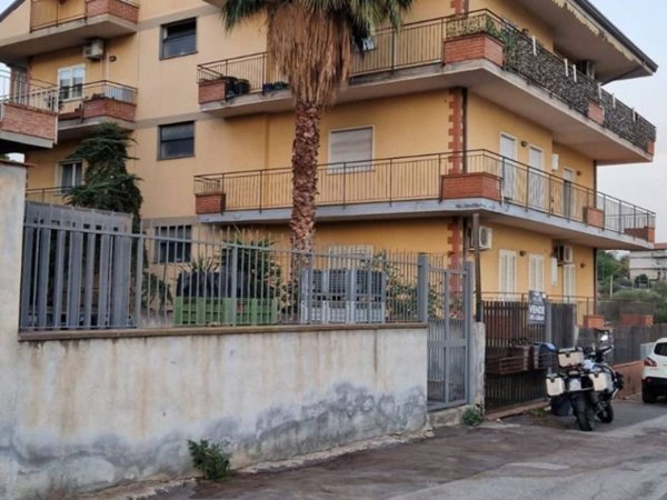appartamento in vendita a Santa Maria di Licodia