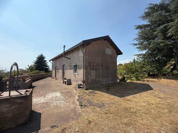 appartamento in vendita a Santa Maria di Licodia