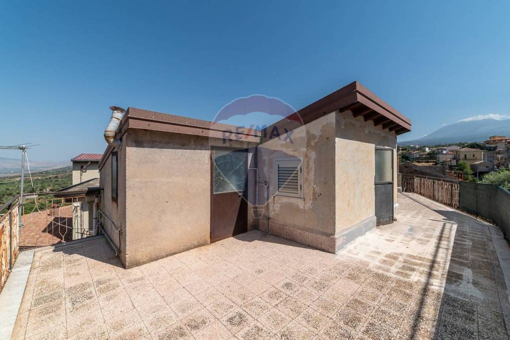 appartamento in vendita a Santa Maria di Licodia