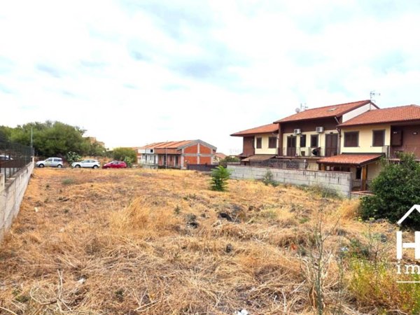 casa indipendente in vendita a Santa Maria di Licodia