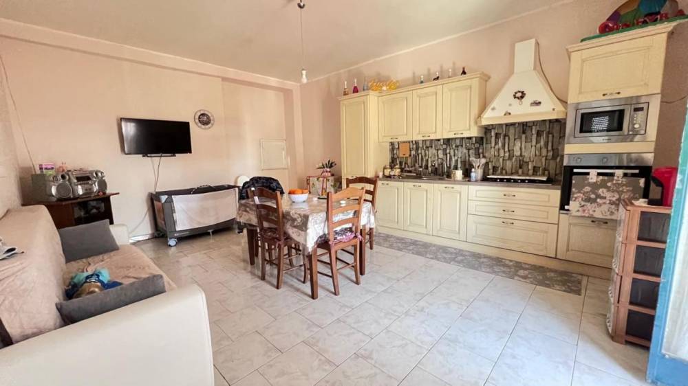 casa indipendente in vendita a Santa Maria di Licodia