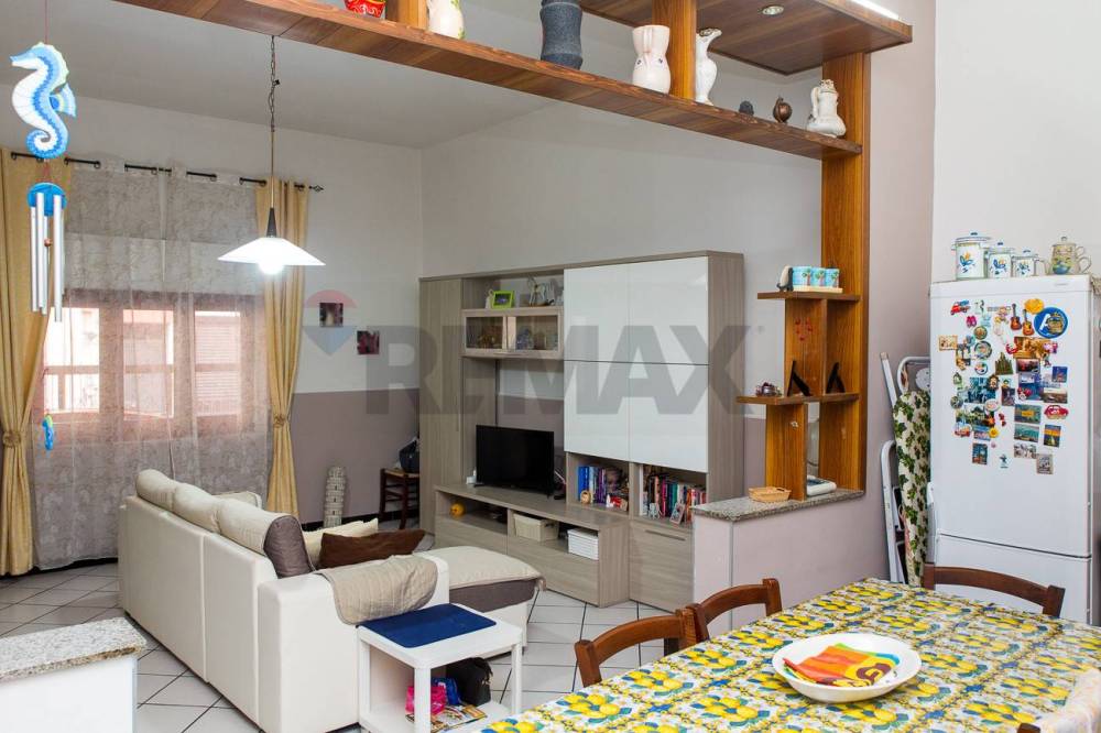 casa indipendente in vendita a Santa Maria di Licodia