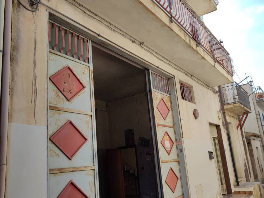 appartamento in vendita a Santa Maria di Licodia