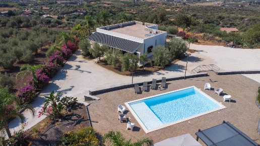 casa indipendente in vendita a Santa Maria di Licodia