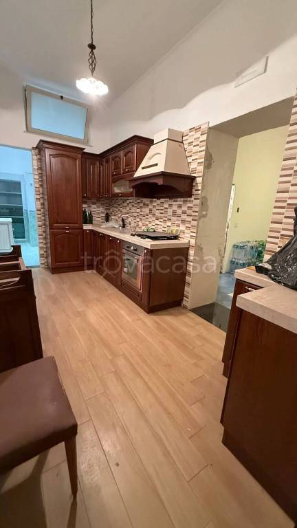 casa indipendente in vendita a Santa Maria di Licodia