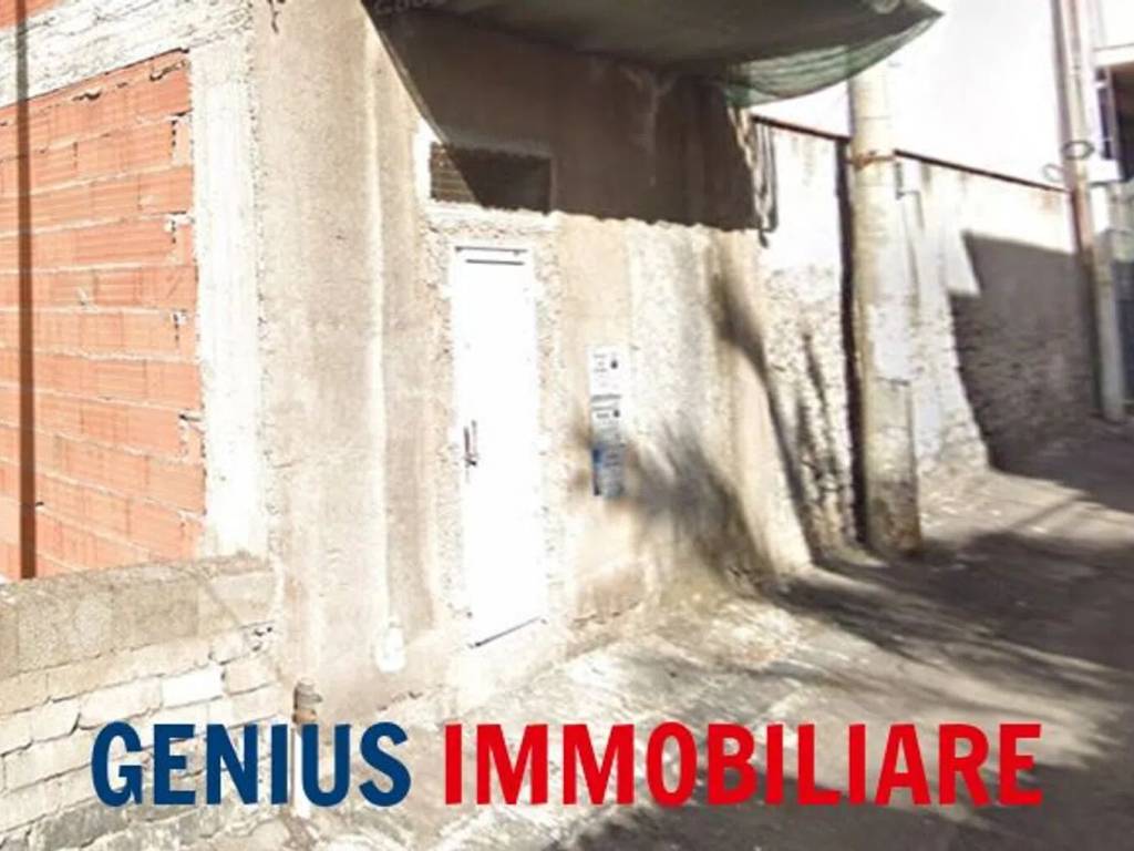 casa indipendente in vendita a Santa Maria di Licodia