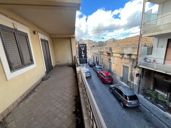 appartamento in vendita a Santa Maria di Licodia