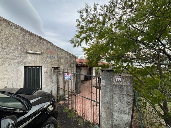 appartamento in vendita a Santa Maria di Licodia