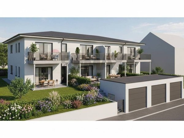 casa indipendente in vendita a Santa Maria di Licodia