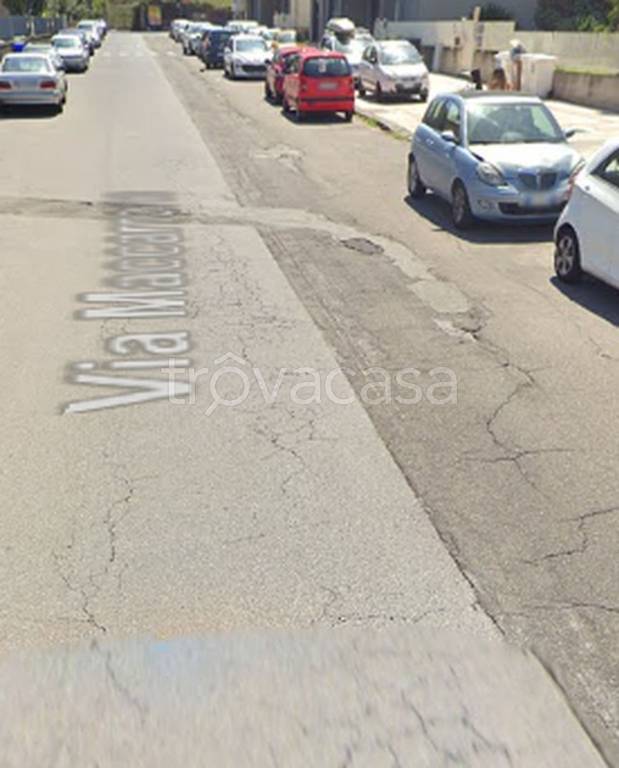 locale commerciale in vendita a Santa Maria di Licodia