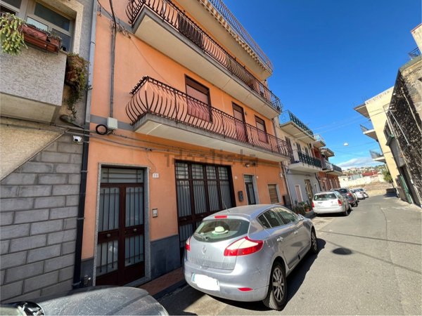 appartamento in vendita a Santa Maria di Licodia