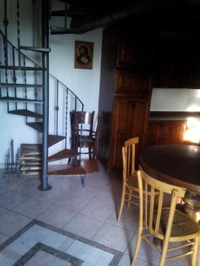 casa indipendente in vendita a Santa Maria di Licodia