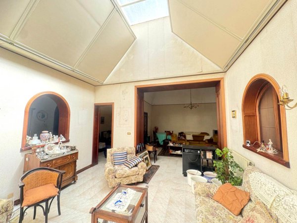 casa indipendente in vendita a Santa Maria di Licodia