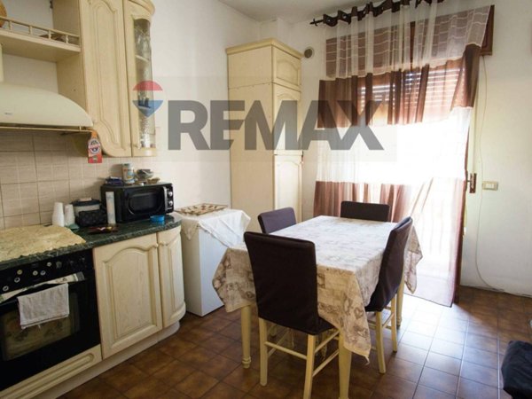 casa indipendente in vendita a Santa Maria di Licodia