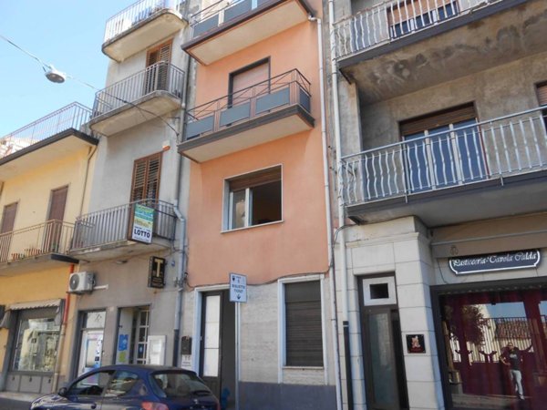 appartamento in vendita a Santa Maria di Licodia