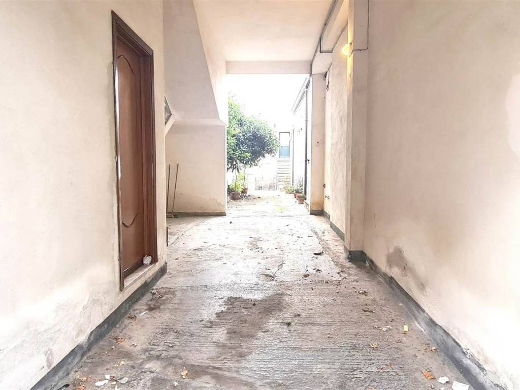 casa indipendente in vendita a Santa Maria di Licodia