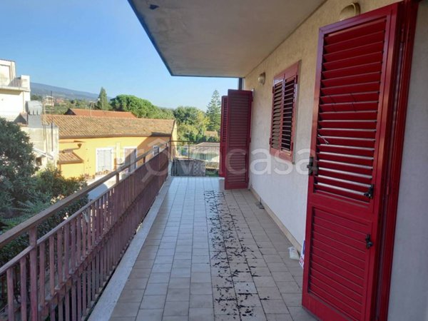appartamento in vendita a Santa Venerina in zona Linera
