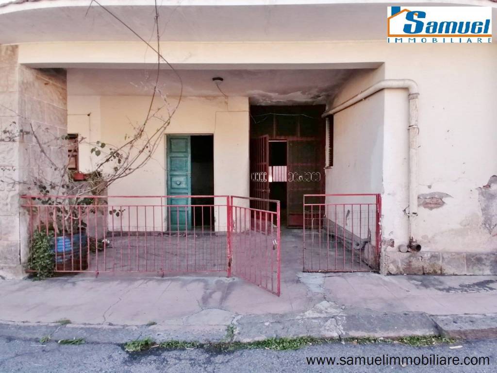 casa indipendente in vendita a Santa Venerina in zona Linera