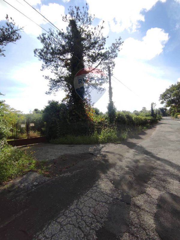 terreno agricolo in vendita a Santa Venerina