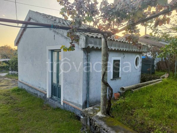 casa semindipendente in vendita a Santa Venerina