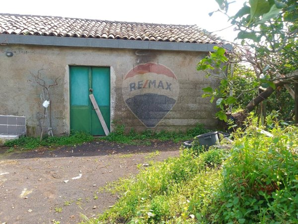 terreno agricolo in vendita a Santa Venerina in zona Dagala del Re